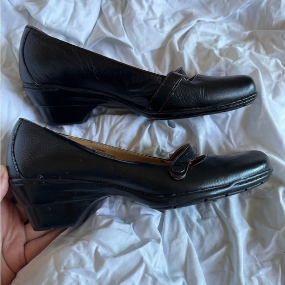 Great Northwest Clothing Company Laura Black Leather Buckle Shoes Size 7.5M - Picture 8 of 8